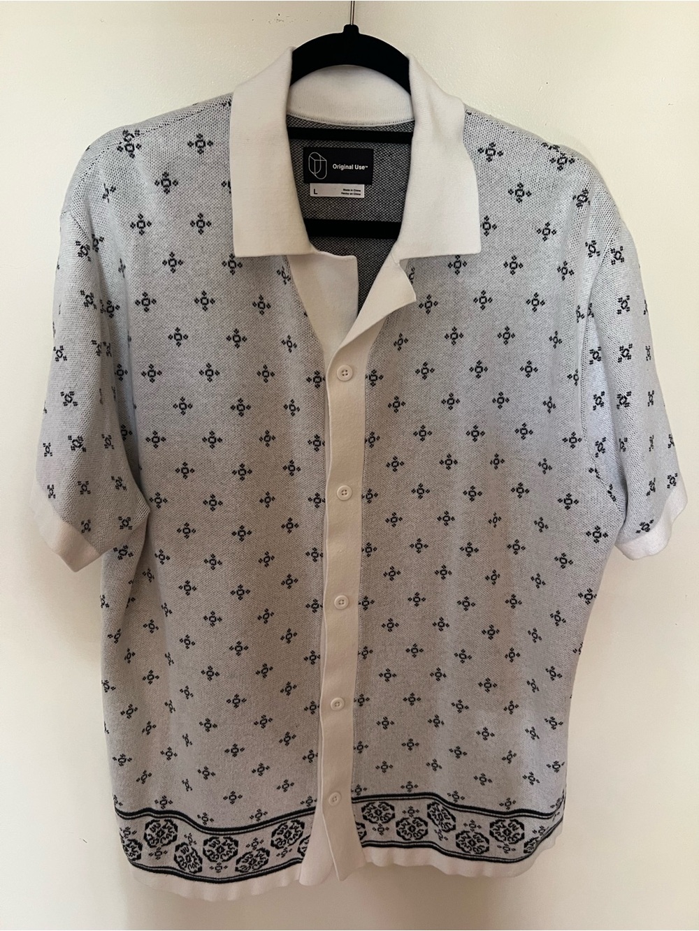 Light Gray Short-Sleeve Button Polo Shirt - Small Medallion Print